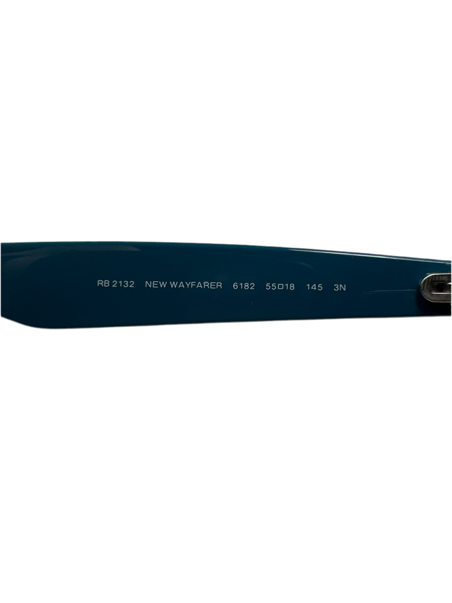 Ray-Ban 2132 New Wayfarer