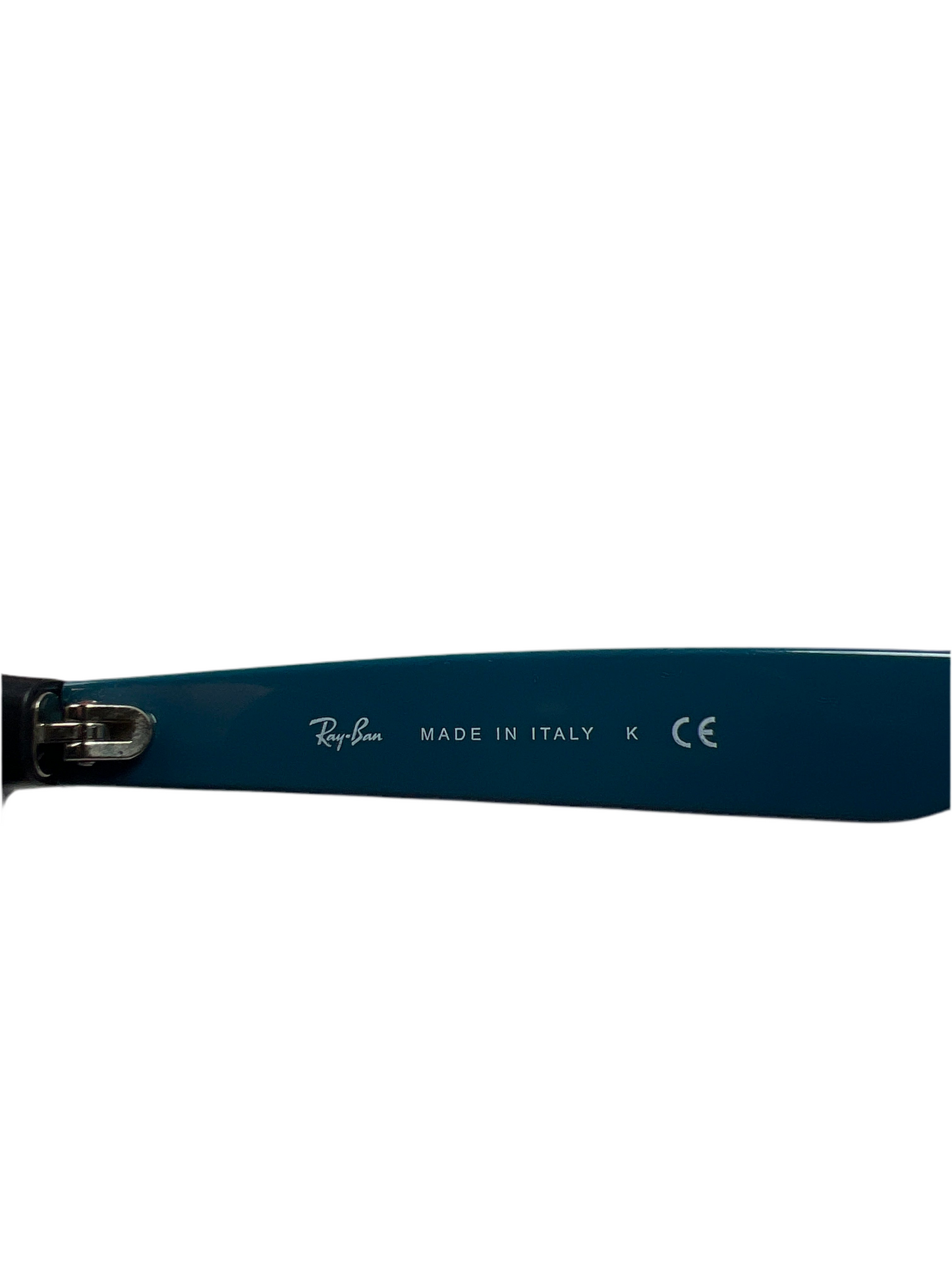 Ray-Ban 2132 New Wayfarer