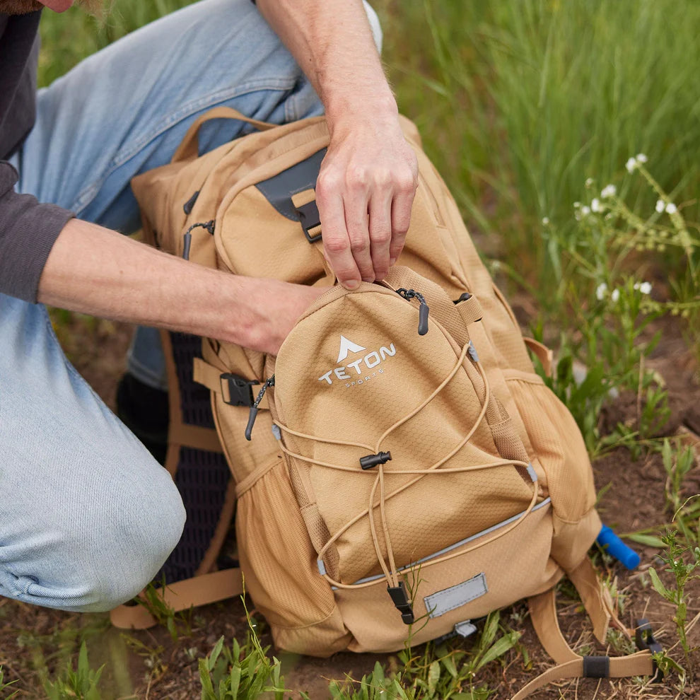 TETON Sports: Oasis 22L Hydration Pack with 3L Bladder in Onyx