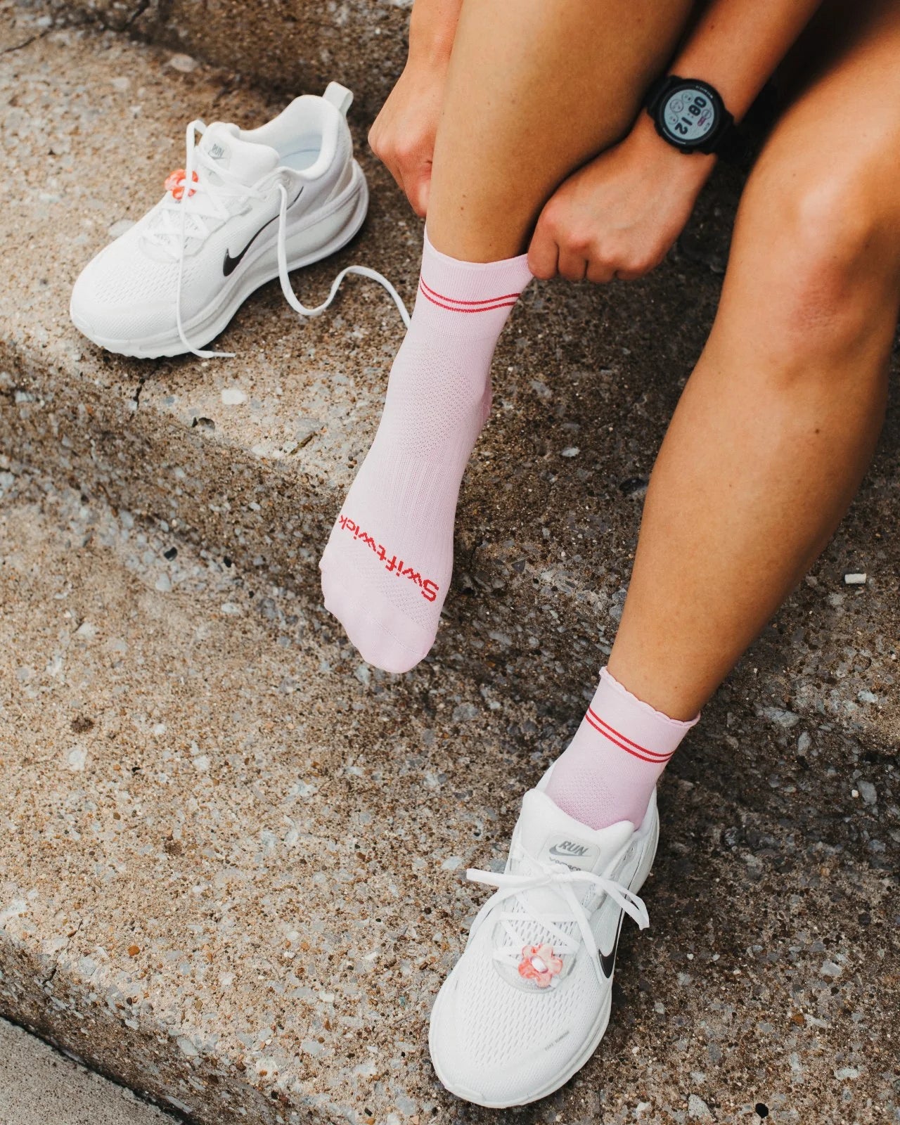 Swiftwick Vision with Scalloped Edges