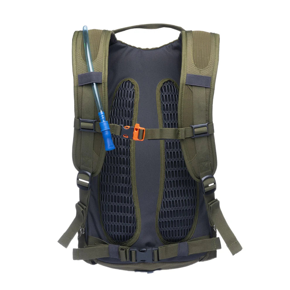 TETON Sports: Oasis 22L Hydration Pack with 3L Bladder in Onyx